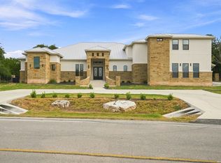 1125 Cordova Bnd, Canyon Lake, TX 78133