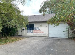 532 S Powerline Rd, Nampa, ID 83686