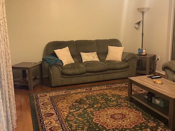 1st floor - living room
