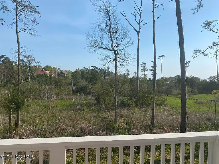213 River Gate Ln — Photo 3