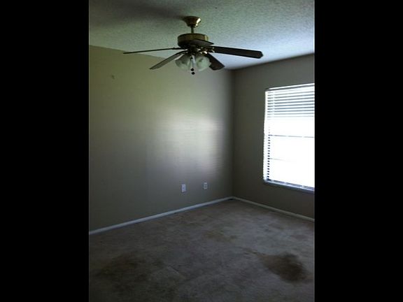4th image of 4923 Puritan Cir