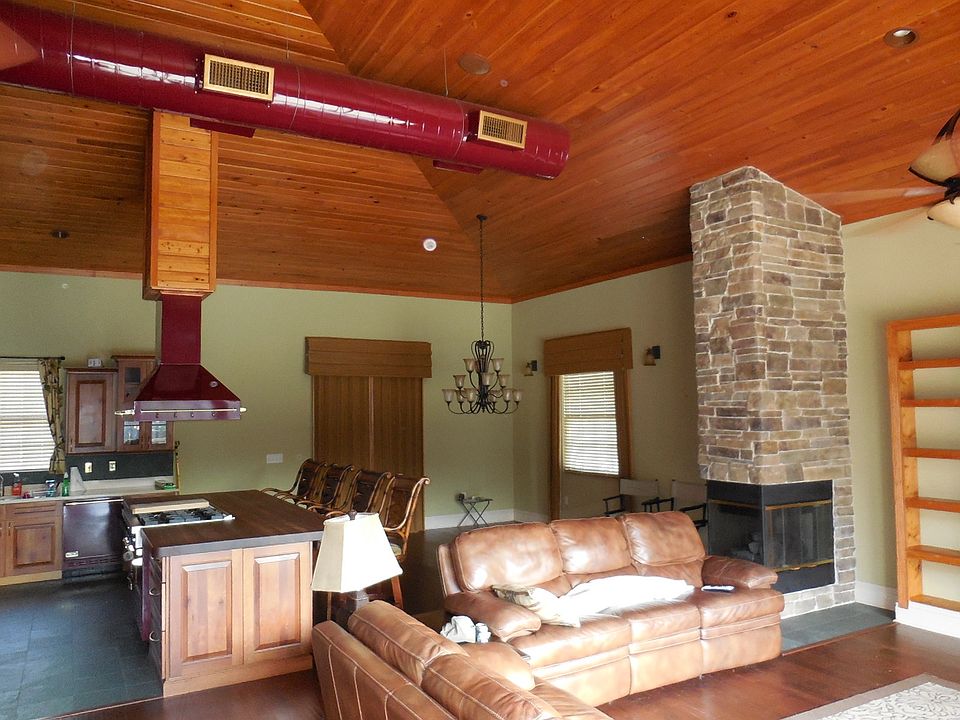 1st image of 1030 Windward Ln