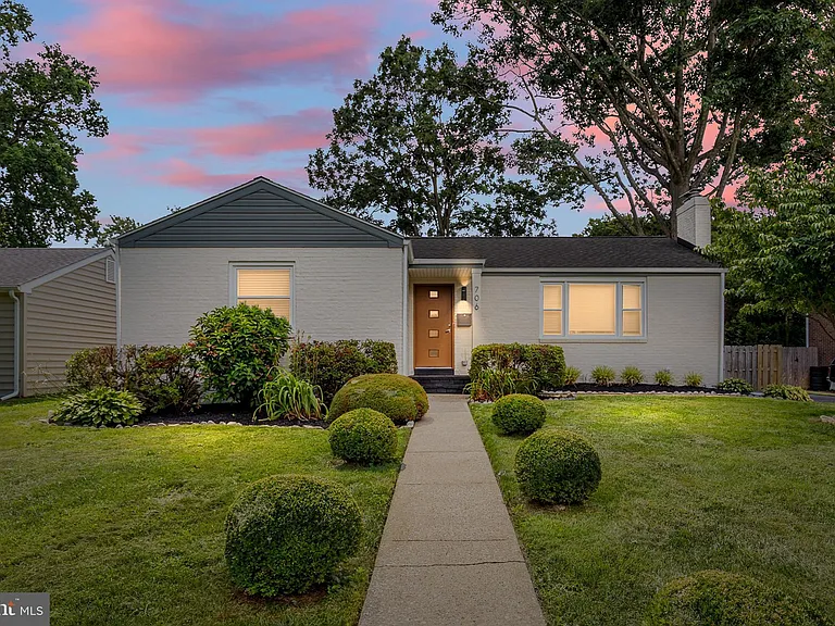 706 Sonora Ave — Photo 1