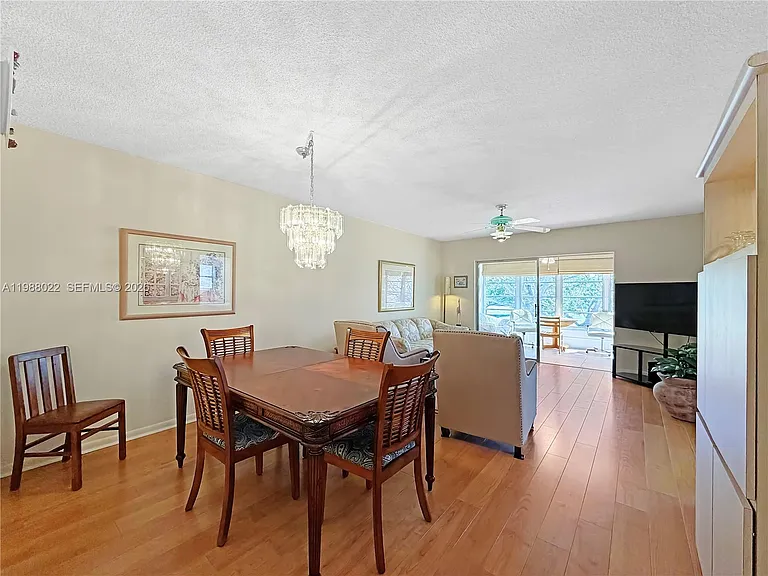 1030 Country Club Dr #309 — Photo 7