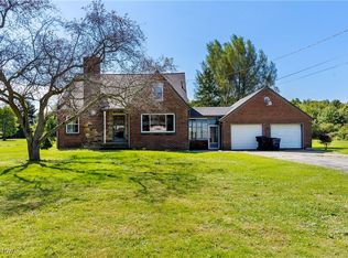 6512 Warren Sharon Rd, Brookfield, OH 44403