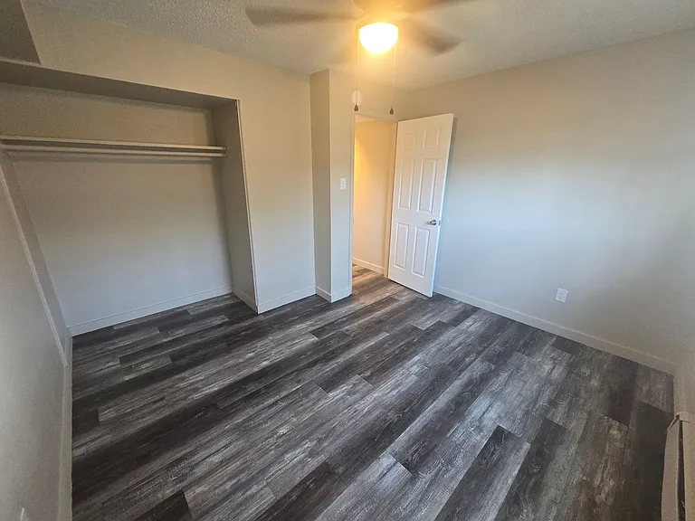 1936 Vinewood Ln — Photo 28