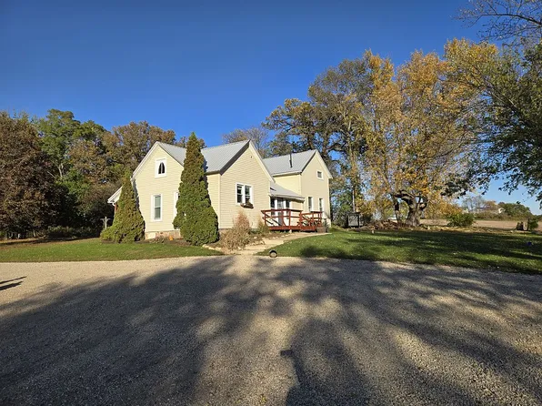 1260 200th St, Ionia, IA 50645