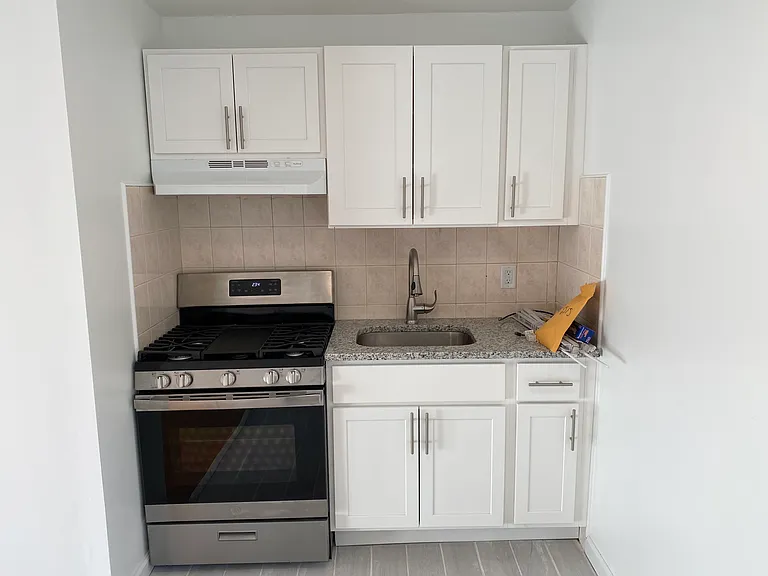 131 Court St #5C — Photo 3