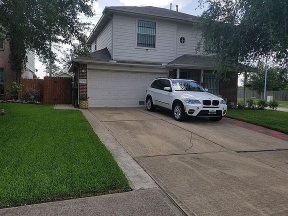 3rd image of 9802 Kingsville Park Dr