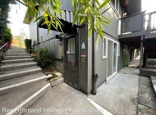 5225 SW Oleson Rd APT 11, Portland, OR