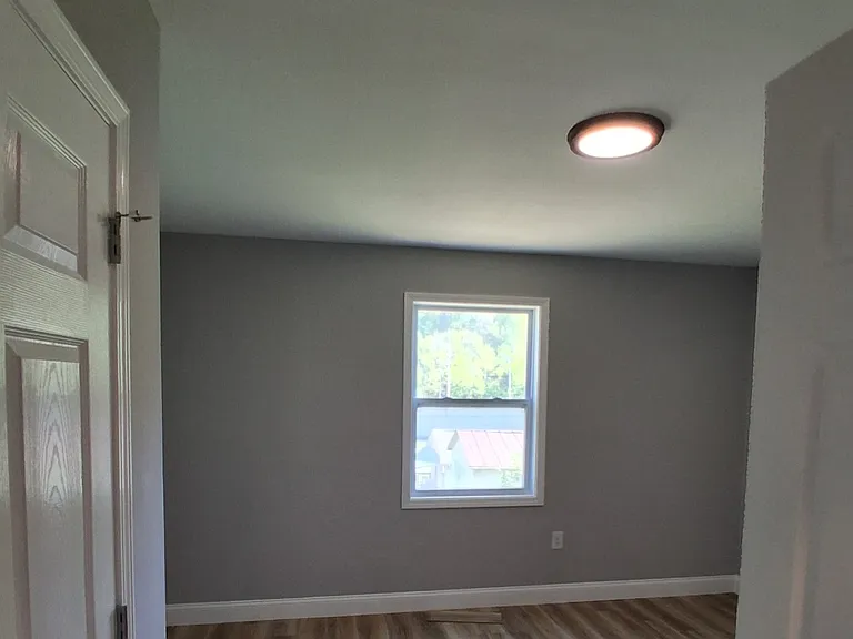 2906 Helen Dr — Photo 1