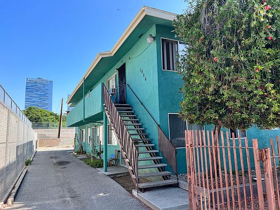 2nd image of 1026 S Union Ave #2
