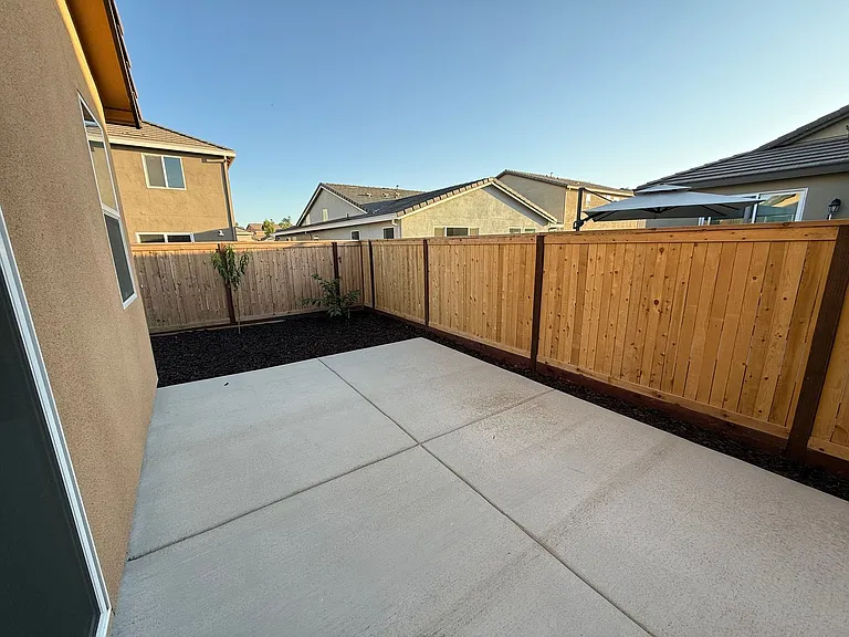 6308 Sun Haven St — Photo 42