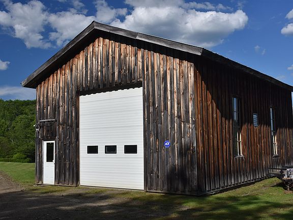 3rd image of 2316 Peth Road