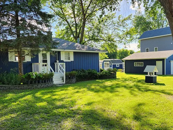 35780 N Marine Dr, Fox Lake, IL 60020