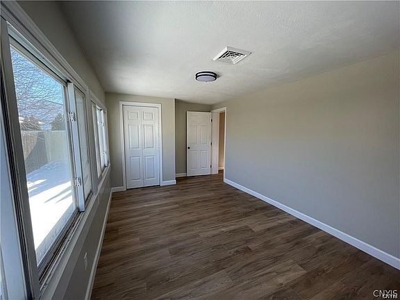 2nd image of 4900 Bear Rd