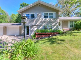 3100 W Giles Rd, Muskegon, MI 49445