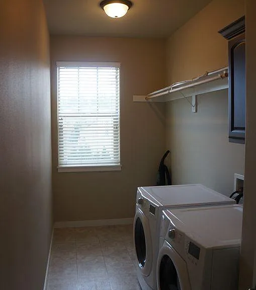 6435 NE Whitewood Dr — Photo 20