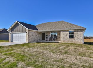 4721 S 124th Rd, Bolivar, MO 65613