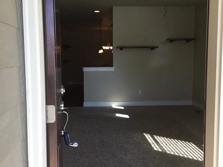 6042 S Manzanita Way — Photo 2