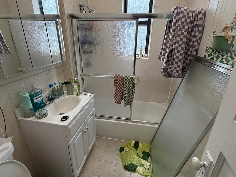 3504 31st Ave #3D — Photo 4