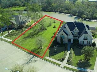 419 Old Orchard Dr, Dickinson, TX 77539