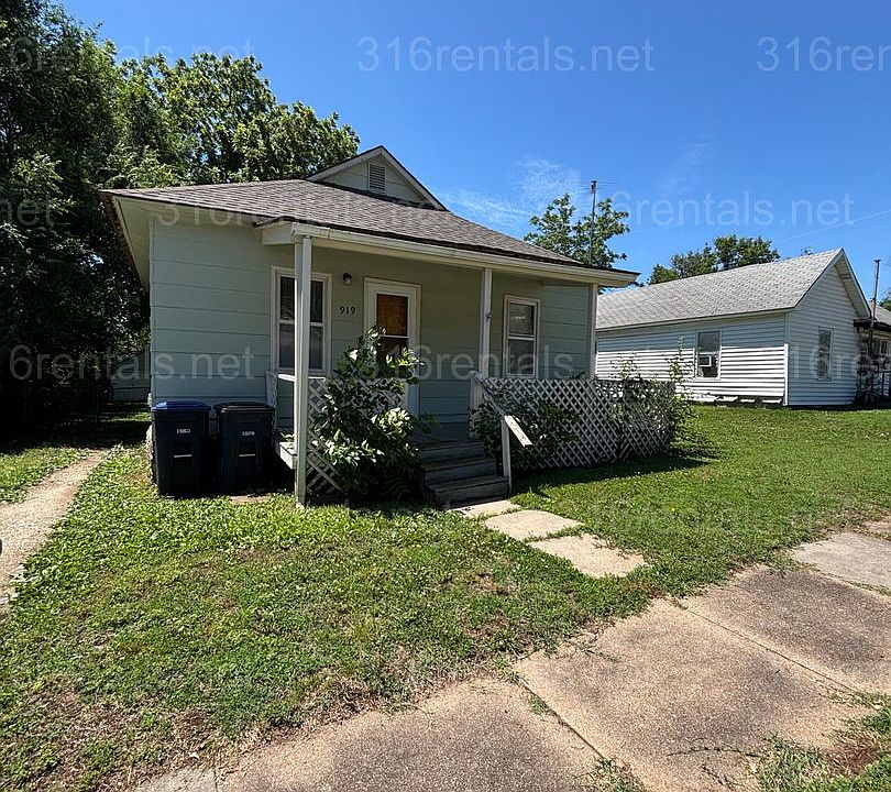 1st image of 919 W Carr Ave