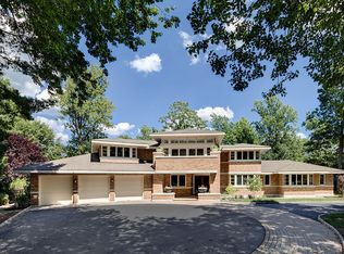 10 Devonshire Rd, Livingston, NJ 07039