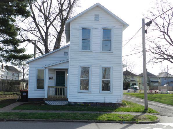16 Mill St