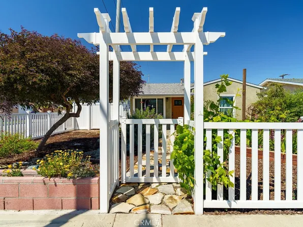 5039 W 132nd St, Hawthorne, CA 90250