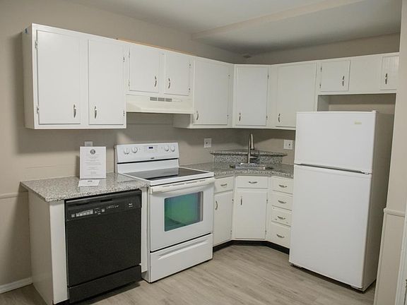 5th image of 2311 Wismer Ave