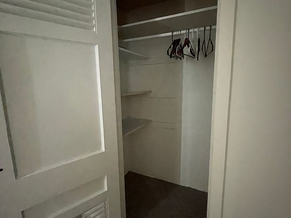2nd image of 4585 Portland Ave W