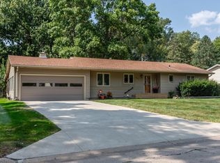 3303 Idlewood St, Sioux City, IA 51104