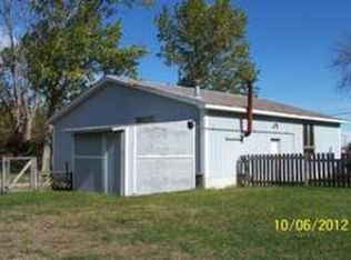 308 6th St N, Oscoda, MI 48750