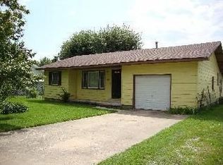 1841 N Oak Grove Ave, Springfield, MO 65803