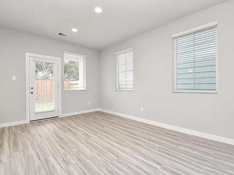 17129 White Acer Way — Photo 9
