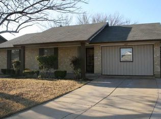 1449 Kingston Dr, Lewisville, TX 75067