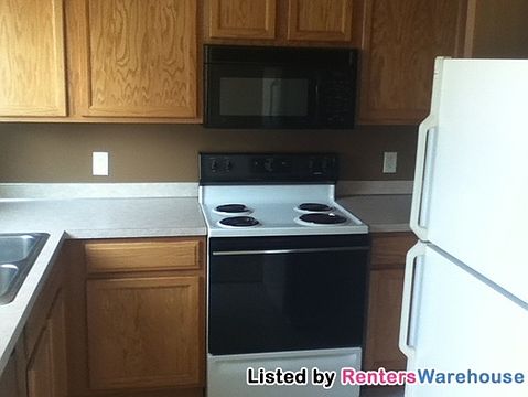 2nd image of 15564 Foghorn Ln