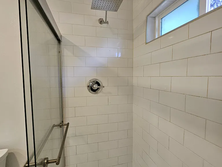 1155 Swanson Ln — Photo 24