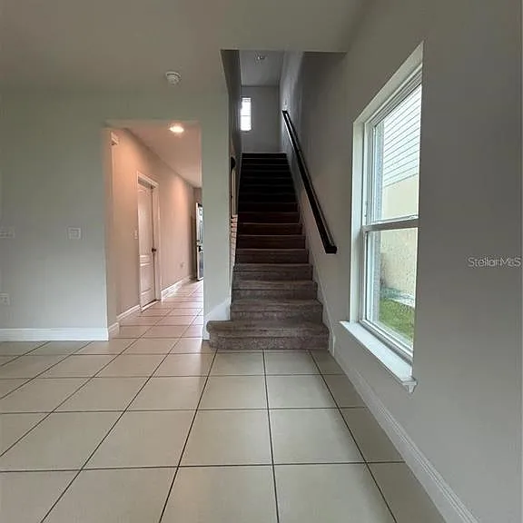 4420 Silver Creek St — Photo 8