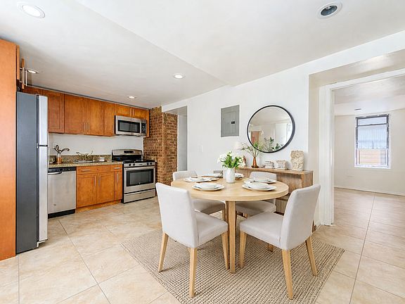 2nd image of 1526 Saint Nicholas Ave #1B