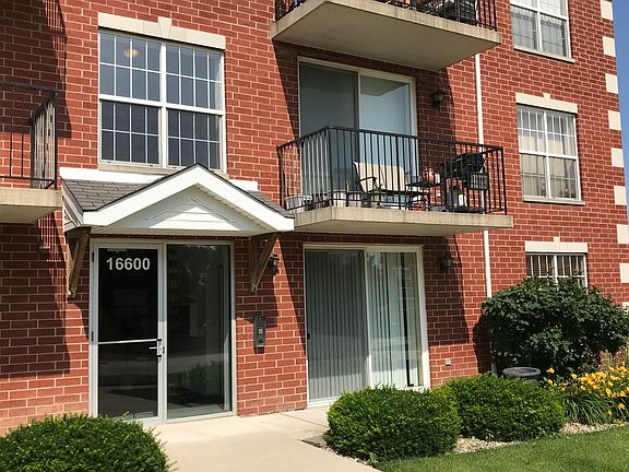 3rd image of 16600 Liberty Cir Unit 1N