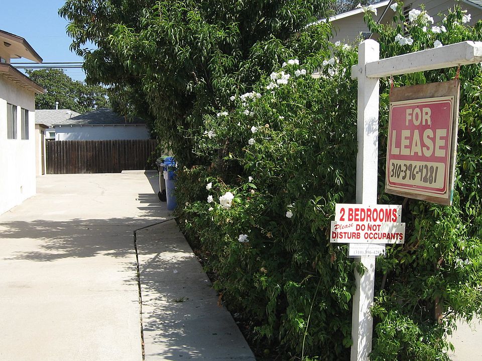 1st image of 3656 Beethoven St