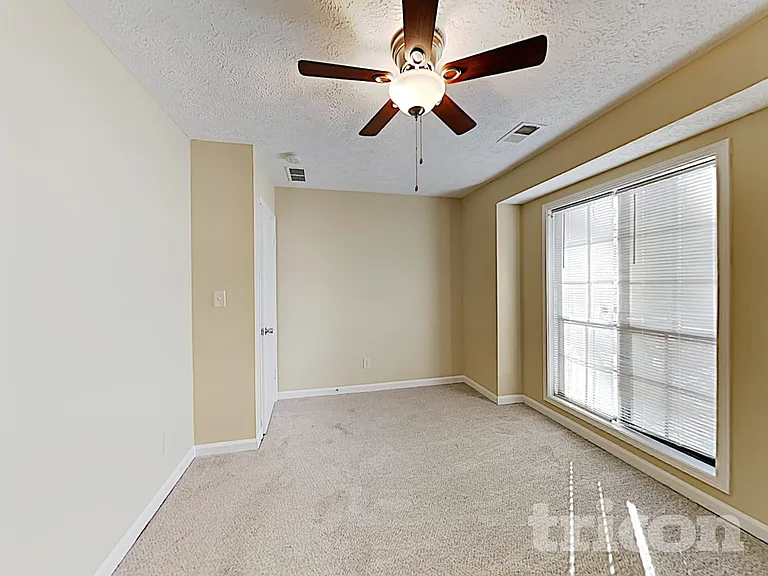 9734 Dixon Industrial Blvd — Photo 10