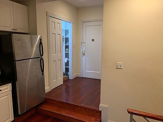 3rd image of 310 E 74th St APT 1H