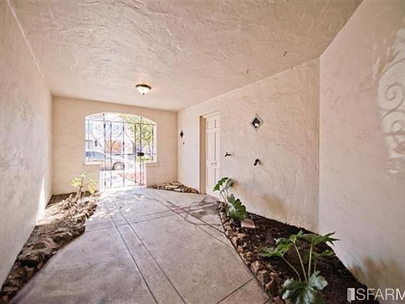 2nd image of 1727 41st Ave