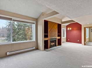 611 Copperbush Ct, Anchorage, AK 99518