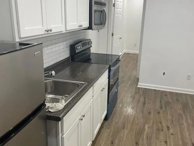 336 Elm St #336 — Photo 6