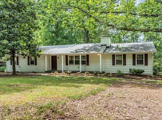 1110 Crown Point Rd W, Signal Mountain, TN 37377