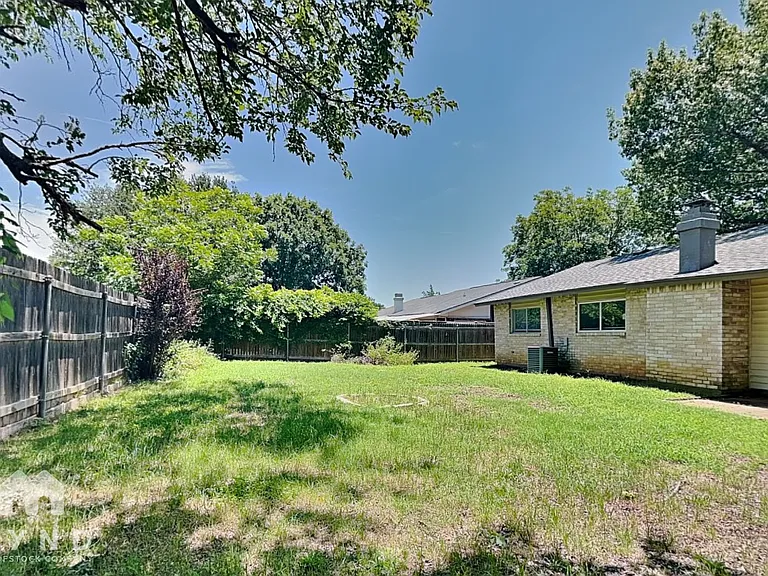 703 Marlow Pl — Photo 21